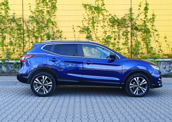 Nissan Qashqai cena 78900 przebieg: 109500, rok produkcji 2018 z Warszawa małe 254
